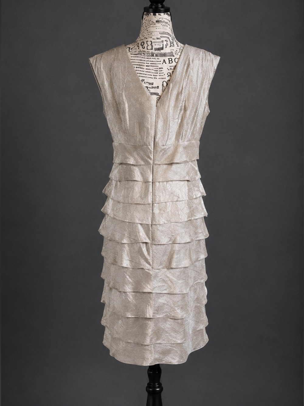 London Style Midi Dress - Picture 5 of 5